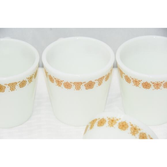 PYREX BUTTERFLY GOLD MILK GLASS CUPS #1410 Flat Coffee Mugs X-4 - Picture 2 of 5
